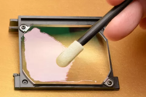 Master Bond compounds are formulated to enhance product performance for display assemblies. Adhesive Compounds for Display Assembly