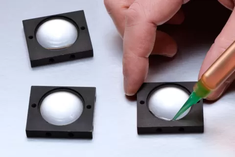 Master Bond's high performance glass bonding adhesives form high strength bonds in a variety of applications including glass to metal bonding. Adhesive Systems for Glass Bonding
